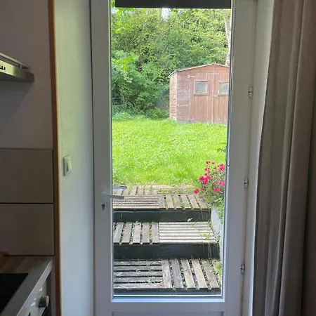 Apartment Independant Avec Jardin Privatif