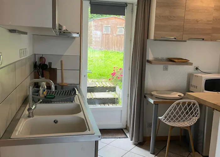 Apartmán Independant Avec Jardin Privatif *